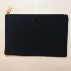 Gucci Velvet Make-up Bag